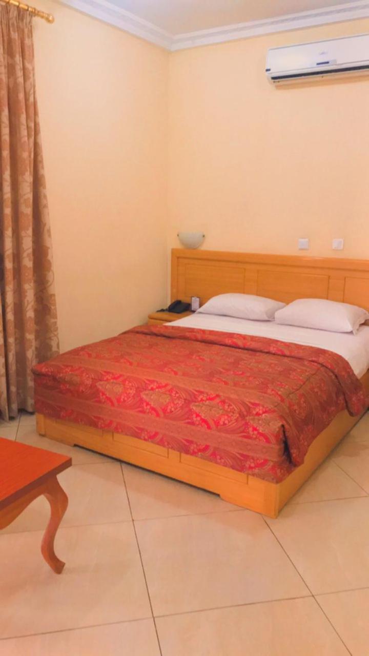 Charleston Hotel Accra Bilik gambar