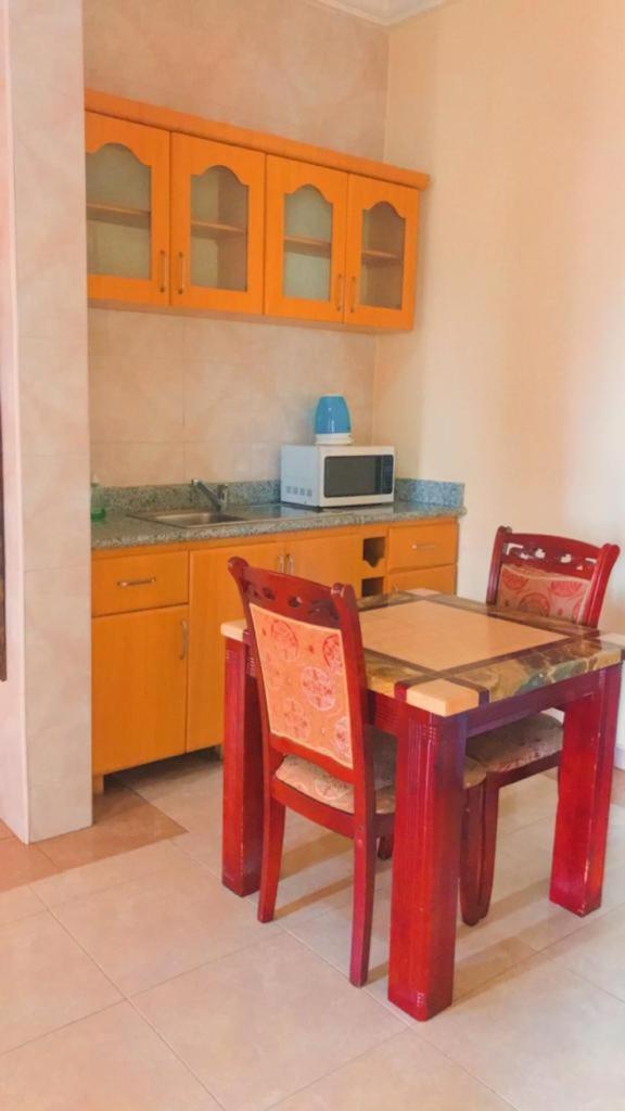 Charleston Hotel Accra Bilik gambar