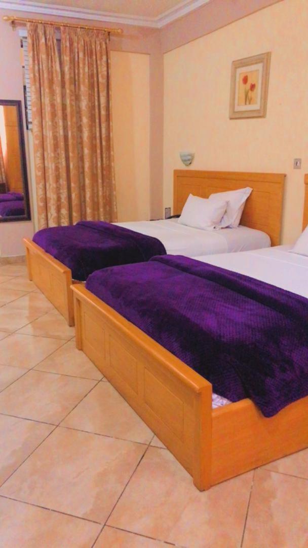 Charleston Hotel Accra Bilik gambar